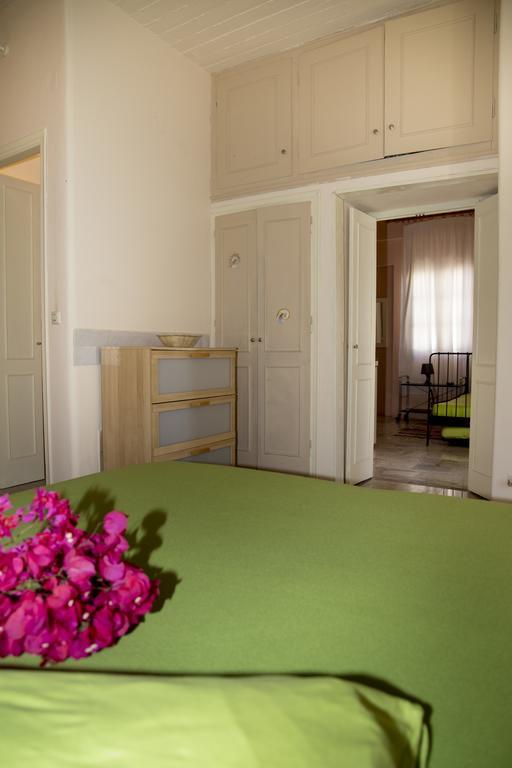 Condillia II Hotel Spetses Town Exterior photo